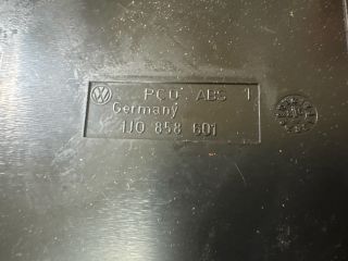 bontott VW GOLF IV Pohártartó