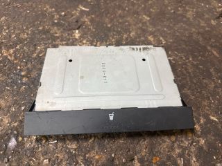 bontott VW GOLF IV Pohártartó