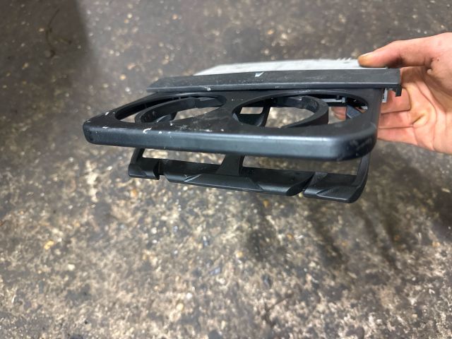 bontott VW GOLF IV Pohártartó