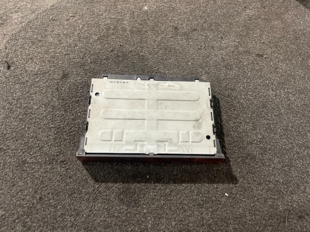 bontott VW GOLF IV Pohártartó