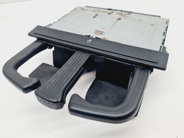 bontott VW GOLF IV Pohártartó