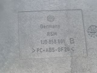 bontott VW GOLF IV Pohártartó