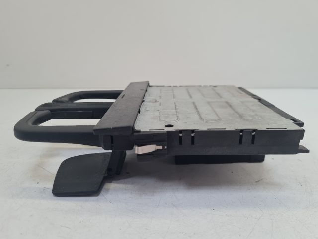 bontott VW GOLF IV Pohártartó