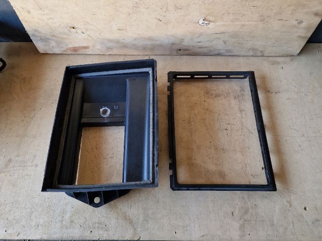 bontott VW GOLF IV Pollenszűrő Ház