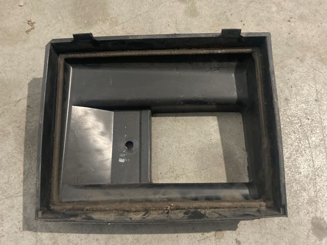 bontott VW GOLF IV Pollenszűrő Ház