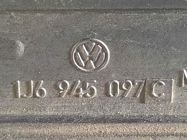 bontott VW GOLF IV Pótféklámpa