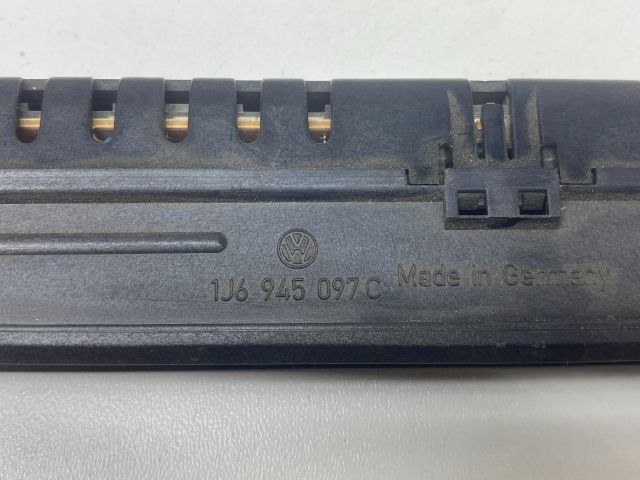 bontott VW GOLF IV Pótféklámpa