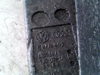 bontott VW GOLF IV Pótkerék Szerszámtartó