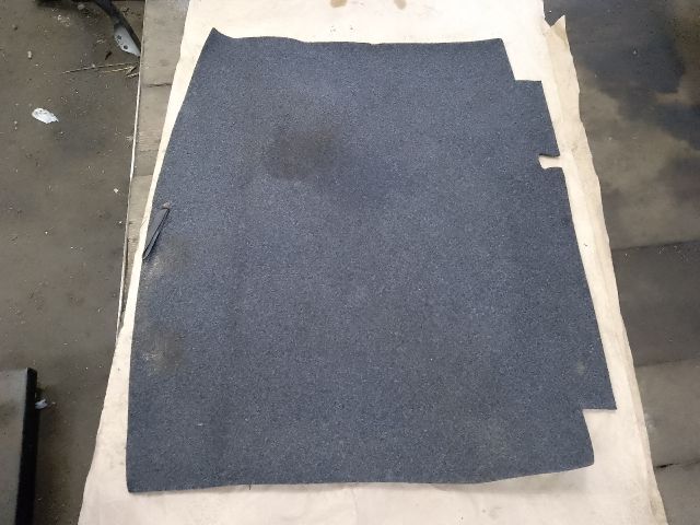 bontott VW GOLF IV Pótkerék Takaró