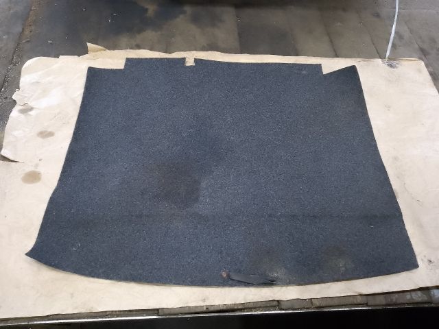 bontott VW GOLF IV Pótkerék Takaró