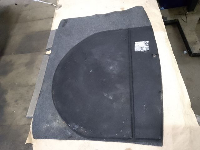 bontott VW GOLF IV Pótkerék Takaró