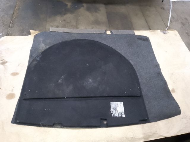 bontott VW GOLF IV Pótkerék Takaró