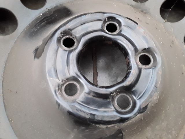 bontott VW GOLF IV Pótkerék