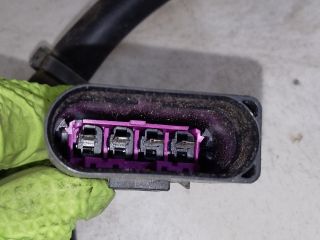 bontott VW GOLF IV Pozitív Kábel