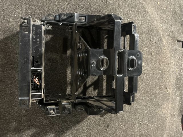 bontott VW GOLF IV Rádió / CD Keret