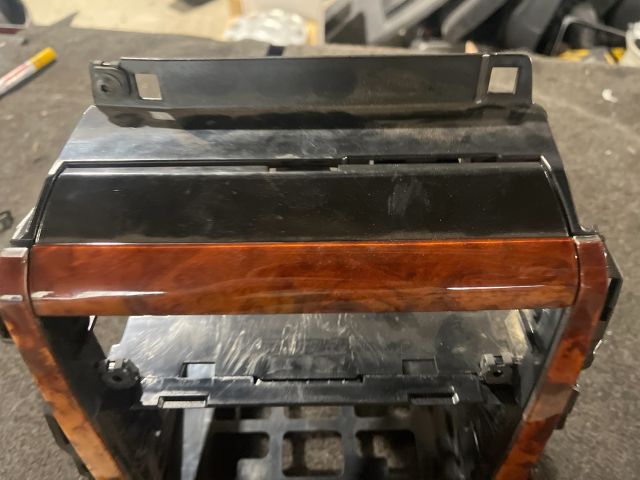 bontott VW GOLF IV Rádió / CD Keret