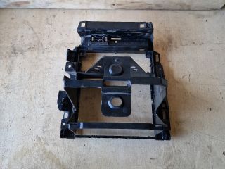 bontott VW GOLF IV Rádió / CD Keret