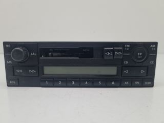 bontott VW GOLF IV Rádió / CD