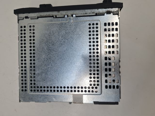 bontott VW GOLF IV Rádió / CD