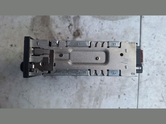 bontott VW GOLF IV Rádió / CD