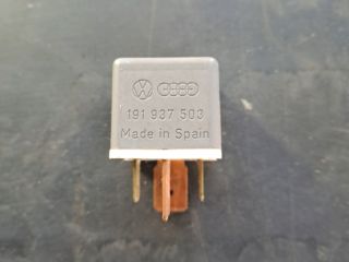 bontott VW GOLF IV Relé