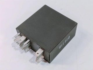 bontott VW GOLF IV Relé