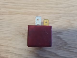 bontott VW GOLF IV Relé