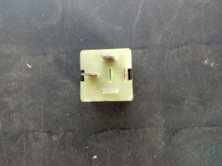 bontott VW GOLF IV Relé