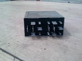 bontott VW GOLF IV Relé