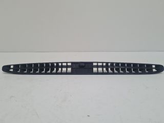 bontott VW GOLF IV Szélvédő Alatti Műanyag Elem