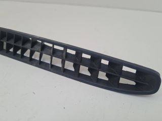 bontott VW GOLF IV Szélvédő Alatti Műanyag Elem