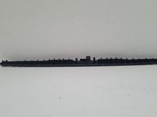 bontott VW GOLF IV Szélvédő Alatti Műanyag Elem