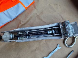 bontott VW GOLF IV Szerszámkészlet