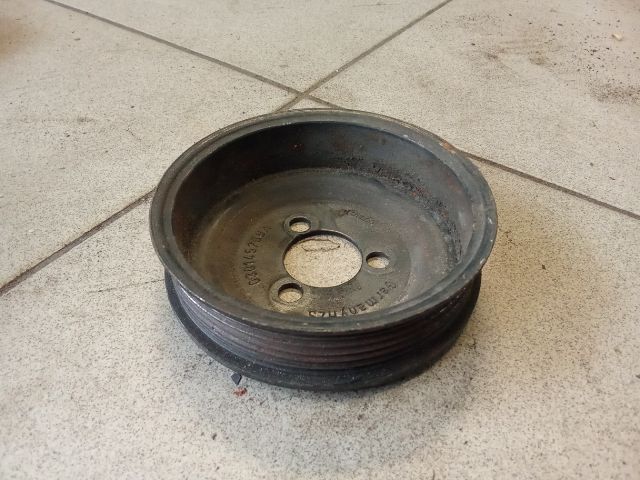 bontott VW GOLF IV Szervó Szíjtárcsa