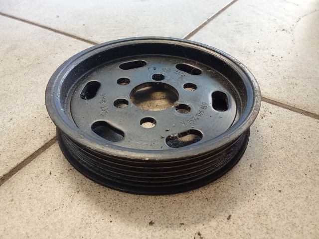 bontott VW GOLF IV Szervó Szivattyú Szíjtárcsa