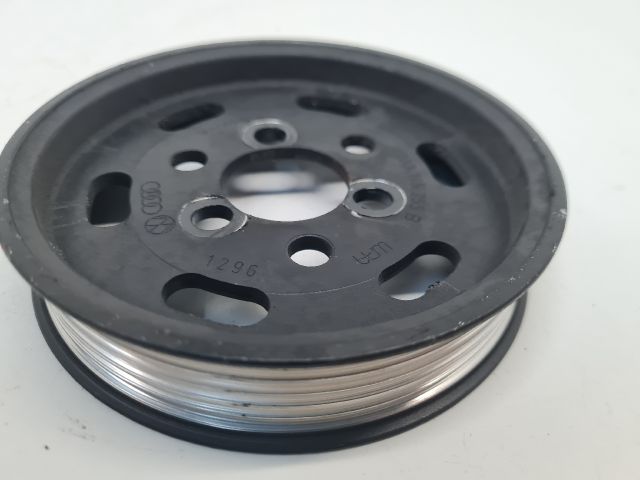 bontott VW GOLF IV Szervó Szivattyú Szíjtárcsa