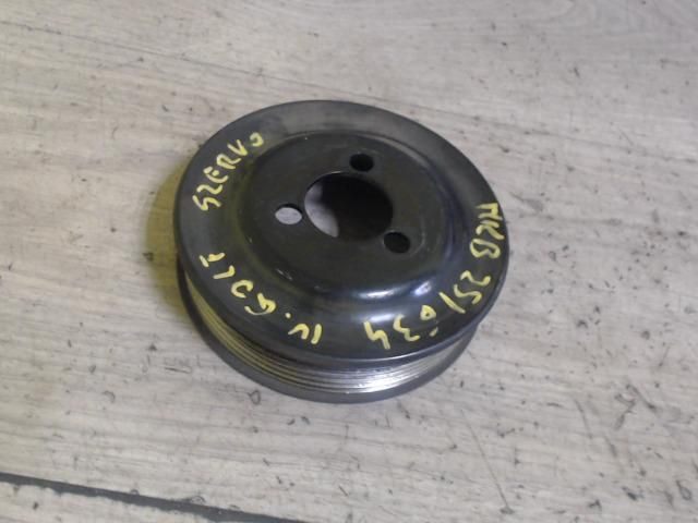 bontott VW GOLF IV Szervó Szivattyú Szíjtárcsa