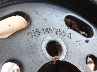 bontott VW GOLF IV Szervó Szivattyú Szíjtárcsa