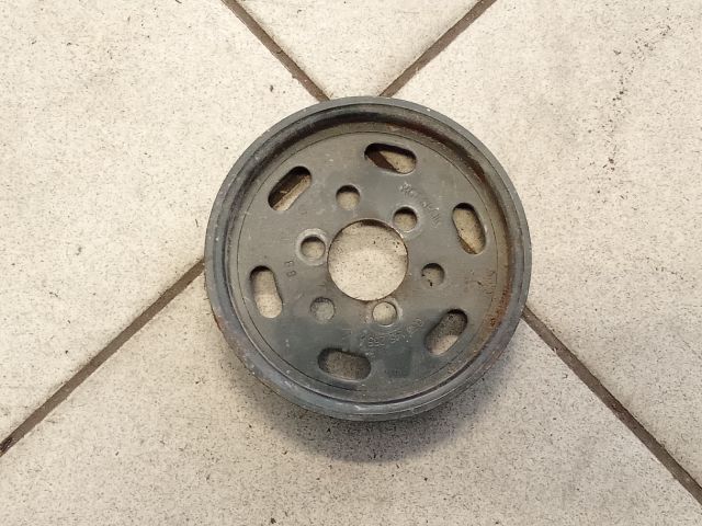 bontott VW GOLF IV Szervó Szivattyú Szíjtárcsa