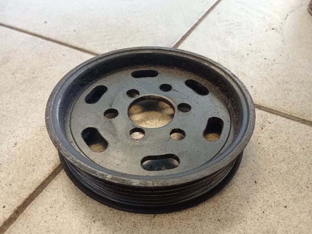 bontott VW GOLF IV Szervó Szivattyú Szíjtárcsa