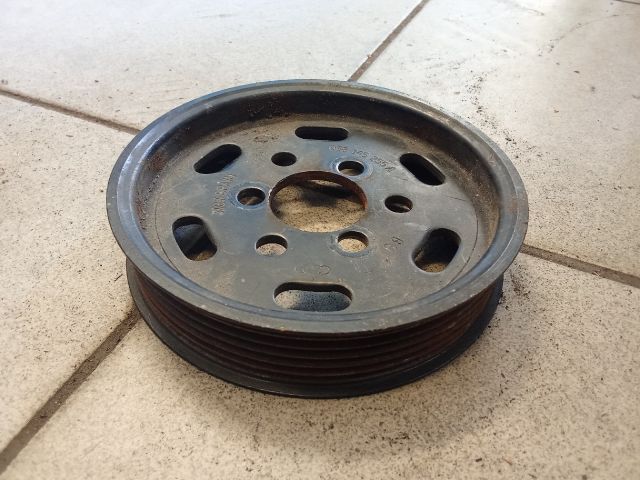 bontott VW GOLF IV Szervó Szivattyú Szíjtárcsa