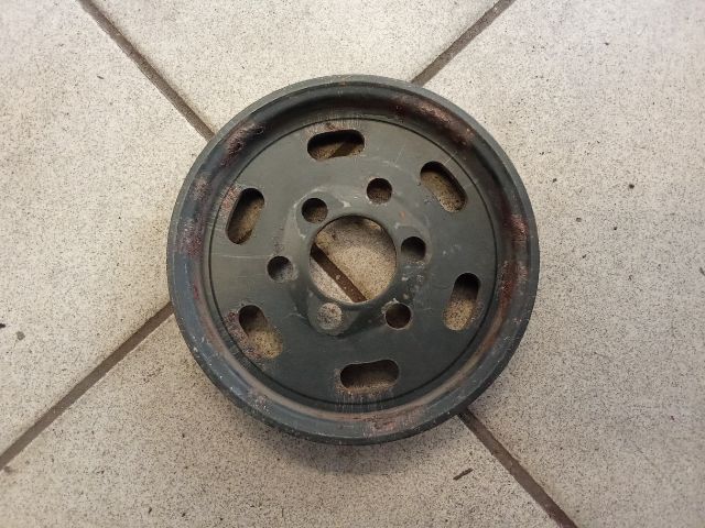 bontott VW GOLF IV Szervó Szivattyú Szíjtárcsa