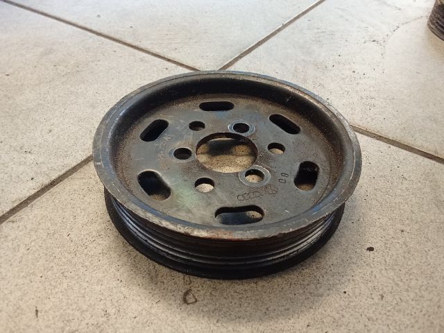 bontott VW GOLF IV Szervó Szivattyú Szíjtárcsa