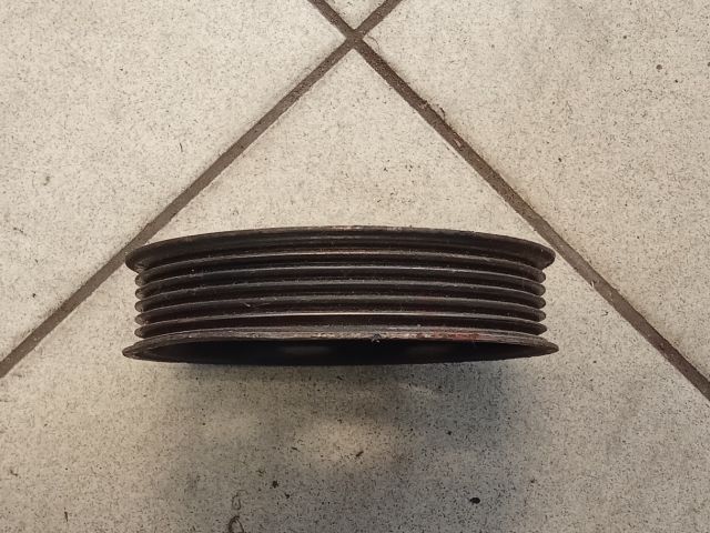 bontott VW GOLF IV Szervó Szivattyú Szíjtárcsa