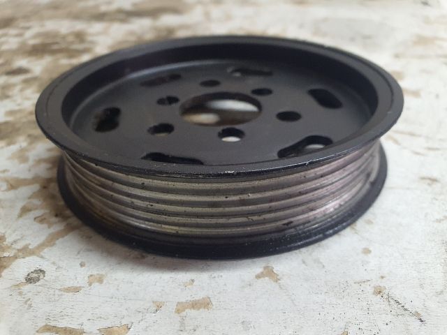 bontott VW GOLF IV Szervó Szivattyú Szíjtárcsa