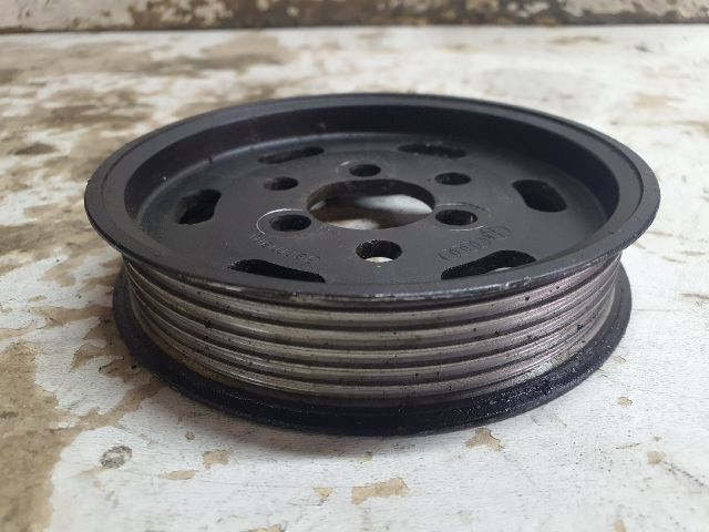 bontott VW GOLF IV Szervó Szivattyú Szíjtárcsa