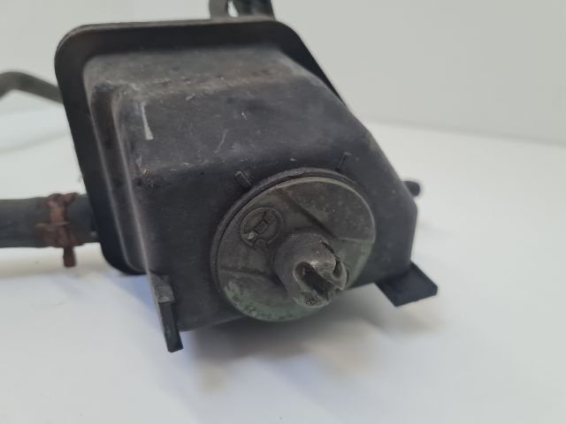 bontott VW GOLF IV Szervóolaj Tartály