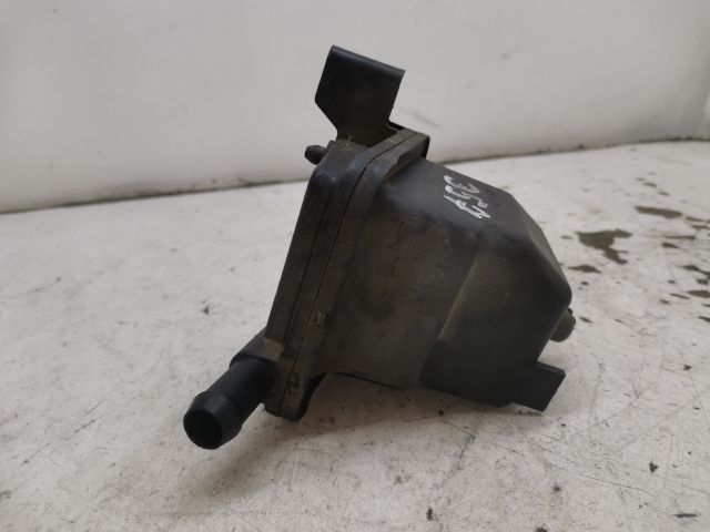 bontott VW GOLF IV Szervóolaj Tartály