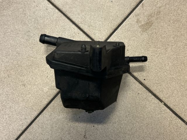 bontott VW GOLF IV Szervóolaj Tartály