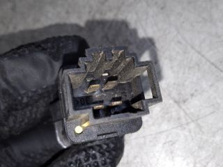 bontott VW GOLF IV Tankajtó Nyitó Kar / Gomb